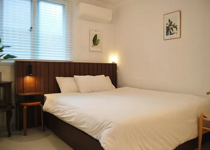 아파트 3minute Walk From Sinsa Station Plastic Surgery Skin 4-room Gangnam Station Garosu-gil Coex Family Friends Groups Comfortable