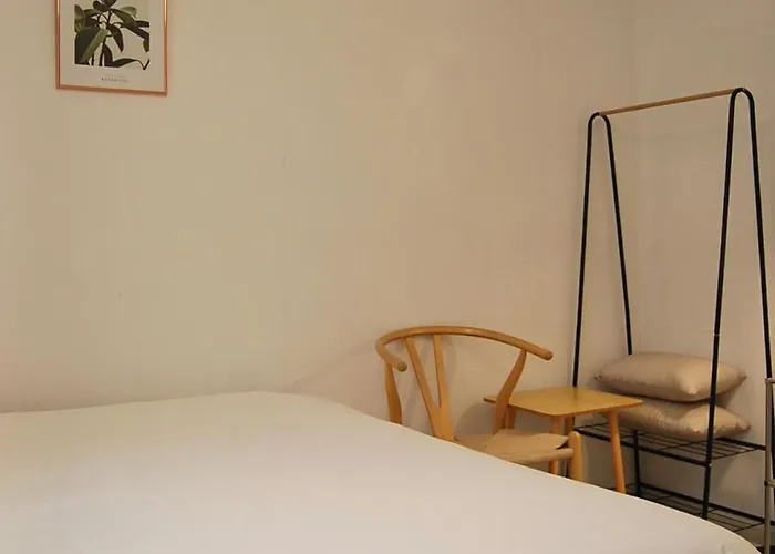 3minute Walk From Sinsa Station Plastic Surgery Skin 4-room Gangnam Station Garosu-gil Coex Family Friends Groups Comfortable 아파트